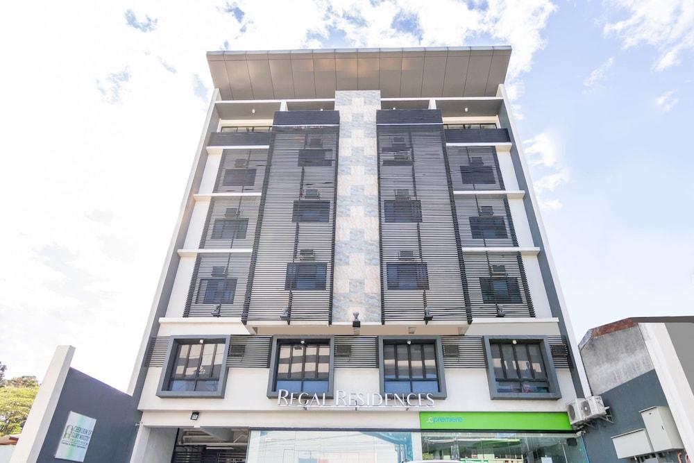 Oyo 136 Regal Residences Quezon City Eksteriør billede